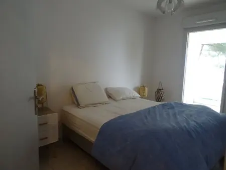 Appartement spacieux à Hyères avec piscine, climatisation et Wi-Fi - Photo 6