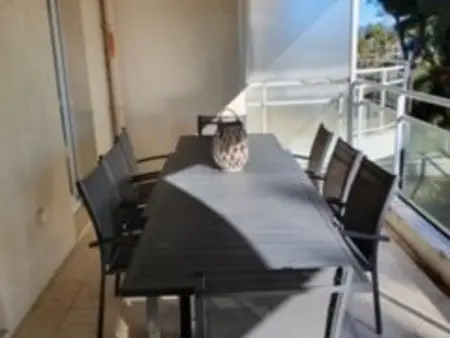 Appartement spacieux à Hyères avec piscine, climatisation et Wi-Fi - Photo 11