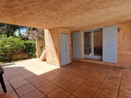 Appartement Hyères : 2 pièces, jardin privé, proche plage et port, WIFI, parking - Photo 6