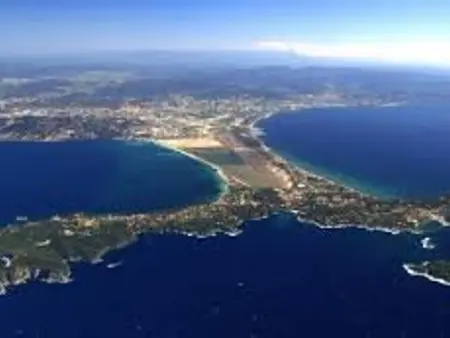 Appartement Hyères : 2 pièces, jardin privé, proche plage et port, WIFI, parking - Photo 12