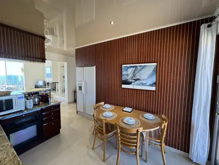 Grand appartement climatisé avec terrasses, vue mer, parking et WIFI - Photo 3