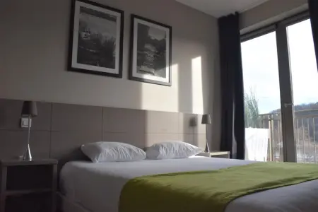 Résidence Lyon Dock Ouest / Chambre Confort 2 pers, Retraite urbaine à Lyon près du fleuve Saone - Photo 6
