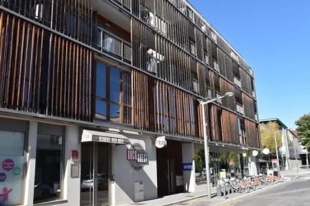 Résidence Lyon Dock Ouest / Chambre Confort 2 pers, Retraite urbaine à Lyon près du fleuve Saone - Photo 18