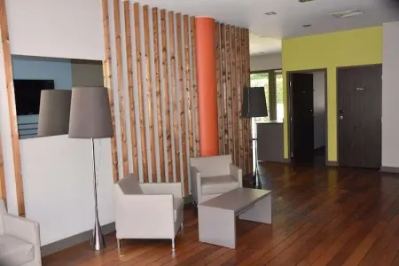 Résidence Lyon Dock Ouest - Chambre Standard 2 pers, Séjour moderne pour couples, Docks Lyon - Photo 1
