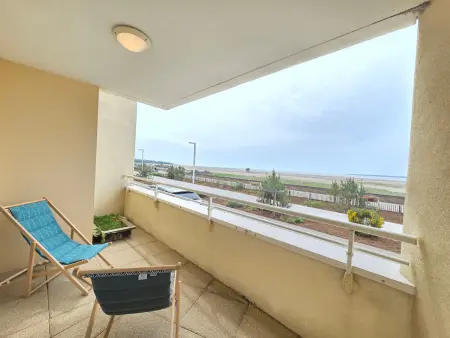Appartement 2 pièces face mer, balcon, 50m plage, proche centre et commerces - Saint-Brévin - Photo 2