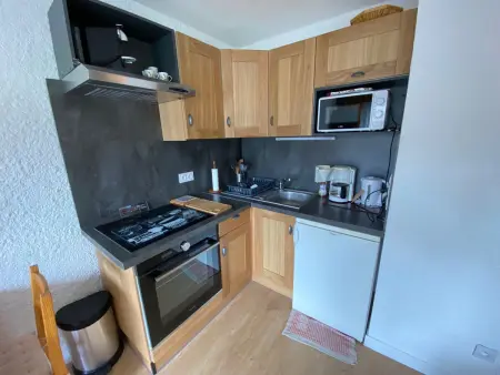 Studio cosy avec balcon, 2 nuits - La Clusaz, proche Bossonnet et pistes, parking inclus - Photo 3