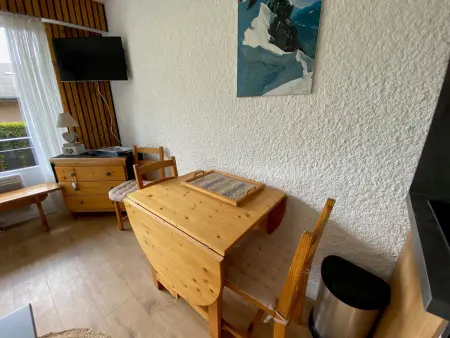 Studio cosy avec balcon, 2 nuits - La Clusaz, proche Bossonnet et pistes, parking inclus - Photo 4