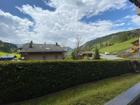 Studio cosy avec balcon, 2 nuits - La Clusaz, proche Bossonnet et pistes, parking inclus - Photo 9