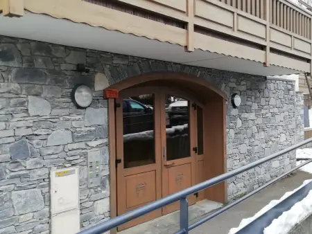 Spacieux 4 Pièces 6 pers, Balcon, Cheminée, Parking à Bourg-Saint-Maurice - Photo 3