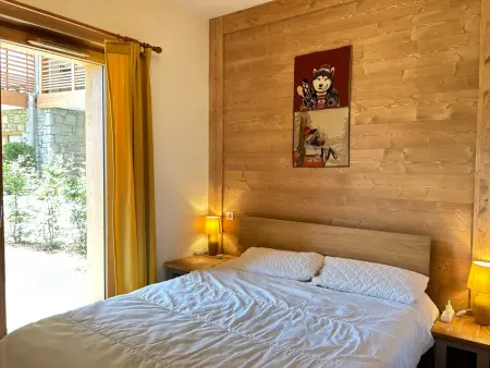 Luxueux Appartement au Centre des Gets avec Jardin, Proche Pistes, 3 Chambres, Wi-Fi, Parking - Photo 5