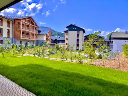 Luxueux Appartement au Centre des Gets avec Jardin, Proche Pistes, 3 Chambres, Wi-Fi, Parking - Photo 11
