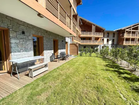 Luxueux Appartement au Centre des Gets avec Jardin, Proche Pistes, 3 Chambres, Wi-Fi, Parking - Photo 12