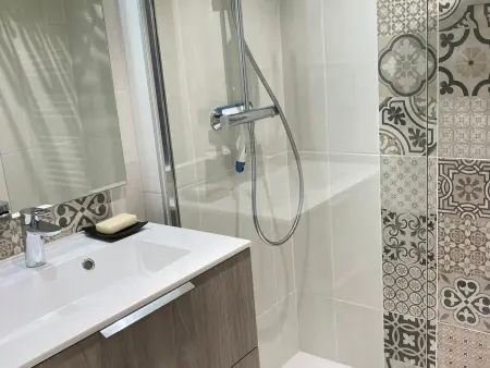 Superbe appartement rénové, 8 pers., petits animaux admis - Photo 13