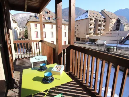 Luchon T3 balcon sud, parking, petits animaux admis - Photo 4