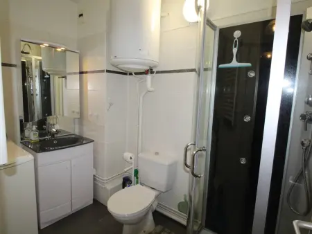 Luchon T3 balcon sud, parking, petits animaux admis - Photo 11