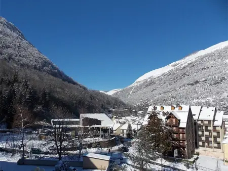 Luchon T3 balcon sud, parking, petits animaux admis - Photo 14