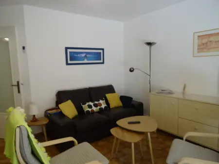 Appartement 2 pièces à Hyères : Port, grande terrasse 62m², proche plages, 4 pers., Wifi, commerces - Photo 3