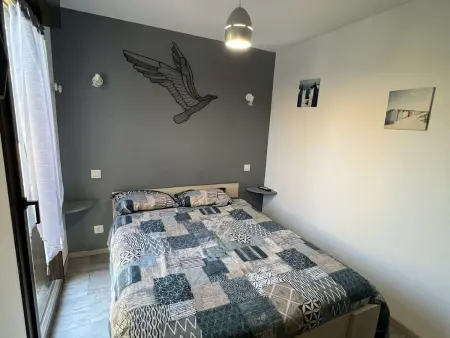 Pavillon avec Jardin, Piscine, Tennis – 7 Pers, 3 Pièces, Proche Plage et Commerces - Photo 10