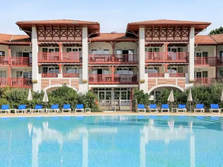 Appartement à Biscarrosse avec Piscine, Boulodrome et Terrasse – 7 Personnes, Ménage Inclus - Photo 1