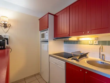 Appartement à Biscarrosse avec Piscine, Boulodrome et Terrasse – 7 Personnes, Ménage Inclus - Photo 4