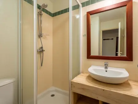 Appartement à Biscarrosse avec Piscine, Boulodrome et Terrasse – 7 Personnes, Ménage Inclus - Photo 6