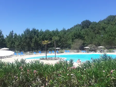 Appartement à Biscarrosse avec Piscine, Boulodrome et Terrasse – 7 Personnes, Ménage Inclus - Photo 12