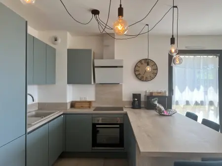 Appartement élégant à Propriano avec terrasse et vue mer, climatisé et parking privé - Photo 17