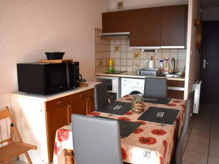 Studio Cabine au Centre, Accès Direct aux Pistes, WIFI, Parking - Photo 2