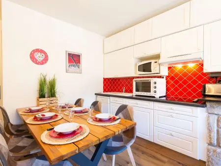Appartement idéal pour 6 personnes, avec terrase de 24m², proche téléphérique et commerces - Photo 1