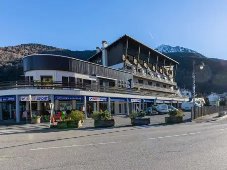 Appartement idéal pour 6 personnes, avec terrase de 24m², proche téléphérique et commerces - Photo 10