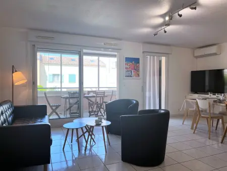 Appartement climatisé avec piscine, terrasse et parking - 6 couchages, près de la plage - Photo 3