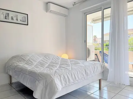 Appartement climatisé avec piscine, terrasse et parking - 6 couchages, près de la plage - Photo 8