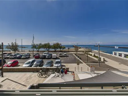 Agréable Appartement 3 Pièces Avec Climatisation Face à la Mer - Photo 10