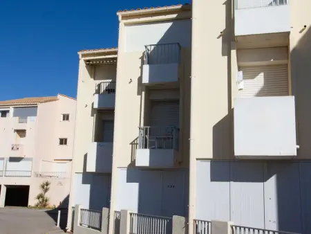 Beau T2 avec Parking, Clim et Wifi - Balaruc-les-Bains - Photo 12