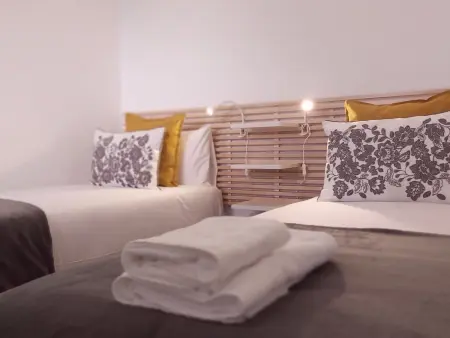 Appartement familial avec piscine, jardins et parking à Malaga - Photo 10
