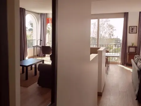 Appartement familial avec piscine, jardins et parking à Malaga - Photo 15