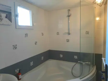 Duplex cosy avec piscine et parking à Capbreton - Photo 10