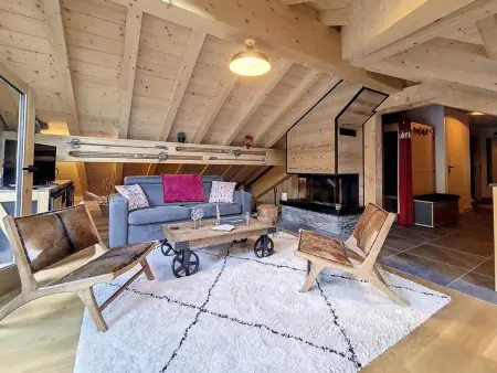 Chalet luxueux avec terrasse et sauna près des pistes - Photo 3