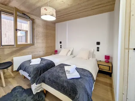 Chalet luxueux avec terrasse et sauna près des pistes - Photo 13