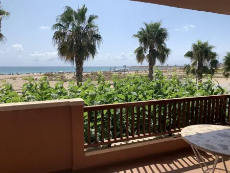 Appartement bord de mer avec piscine, climatisation et parking à Torredembarra - Photo 22
