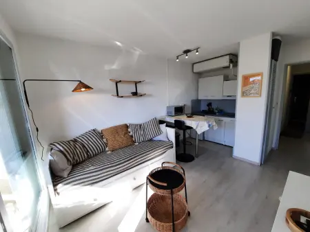 Studio rénové Seignosse, à 2 min de la plage, balcon sud, proche commerces et parc aquatique - Photo 2