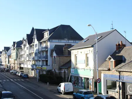 Charmant Studio Rénové, Idéalement Situé à La Baule, Proche Plage et Commodités - Photo 6