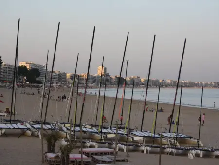 Charmant Studio Rénové, Idéalement Situé à La Baule, Proche Plage et Commodités - Photo 9