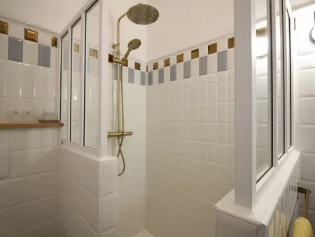 Mont-Dore Centre: Bel Appartement T2 au Pied des Thermes avec Wifi - Photo 6