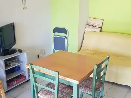 Pavillon avec Piscine, Valras-Plage, 6 pers, Appartement 6 personnes à Valras Plage - Photo 5