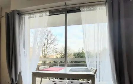 Appartement 3 personnes à Les Pavillons sous Boi - Photo 2