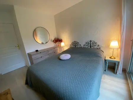 Appartement T2 en Front de Mer à Arcachon, Accès Direct Plage, Parking, Animaux Admis - Photo 4