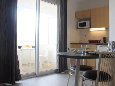 Studio calme avec balcon aux Minimes, Appartement 2 personnes à La Rochelle - Photo 4