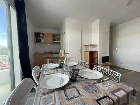 Appt 2 pièces avec balcon à La Rochelle, Appartement 4 personnes à La Rochelle - Photo 7