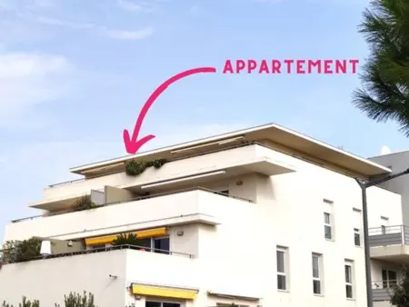 Superbe 4 pièces avec terrasse, clim, piscine et parking à Sète - Photo 1
